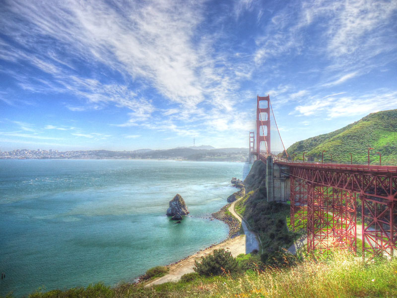 Golden Gate Bridge and Blue Sky on a peaceful day in the San Francisco Bay Area